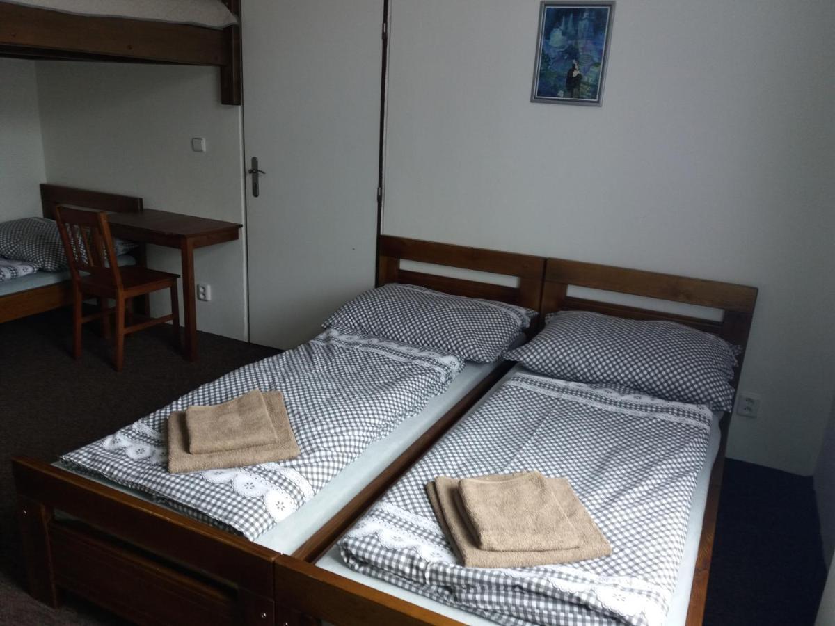 Apartmany Lenka Karlovy Vary Extérieur photo